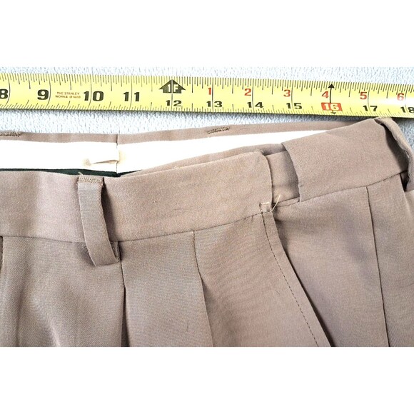 L.L. Bean Men’s Dress Pants 40x28 Tan Relaxed Fit 100% Polyester Pleated Front - Picture 16 of 16